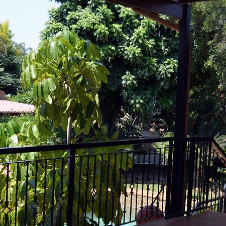 Glen Marion Guest House Pretoria-Noord Exteriör bild